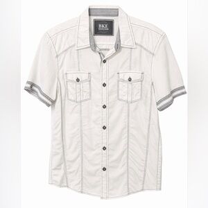 BKE White Short Sleeve Button-Up Shirt with Black Trim